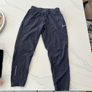Nike dry fit pants size small